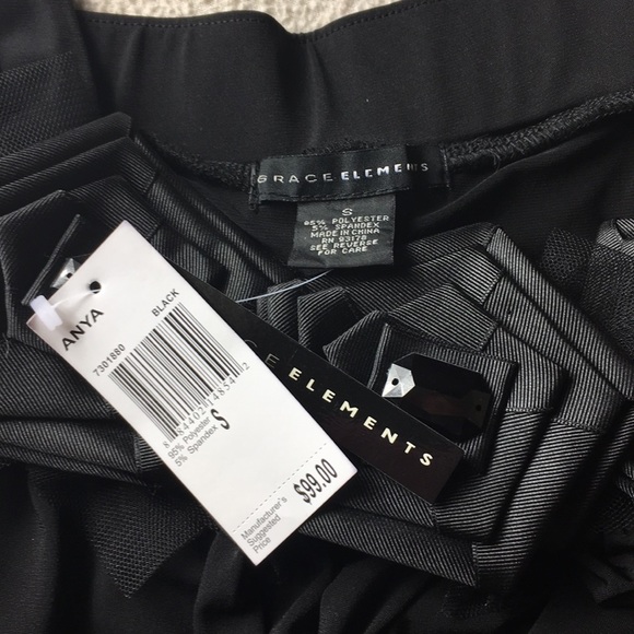 Little black dress with flowers small - Picture 5 of 5